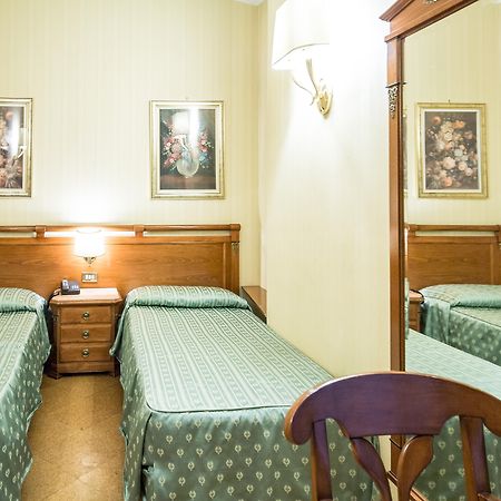 Hotel Giorgi Rzym Zewnętrze zdjęcie