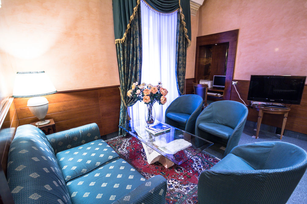 Hotel Giorgi Rzym Zewnętrze zdjęcie
