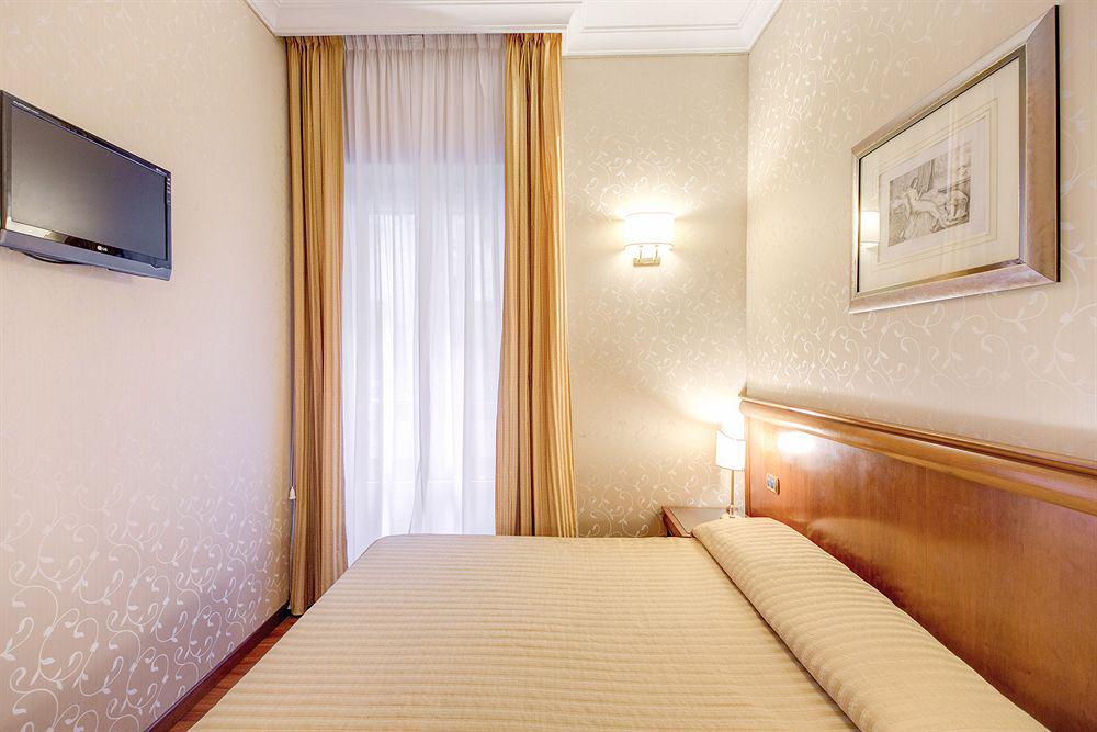 Hotel Giorgi Rzym Zewnętrze zdjęcie